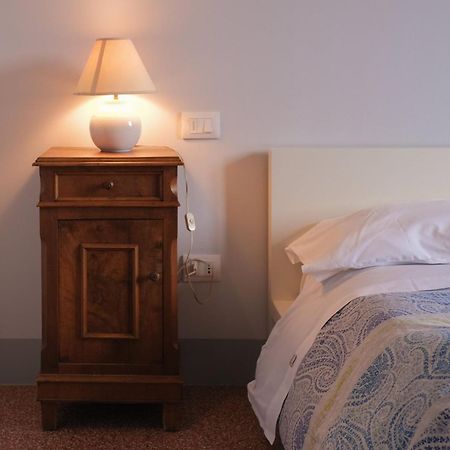 Vicolo Folletto Home Reggio Emilia Værelse billede