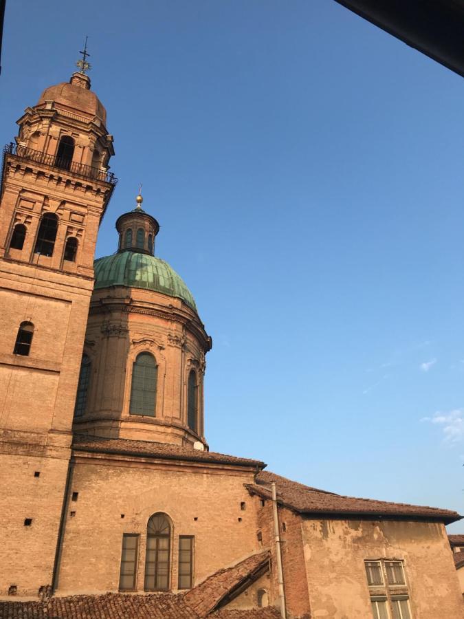 Vicolo Folletto Home Reggio Emilia Eksteriør billede