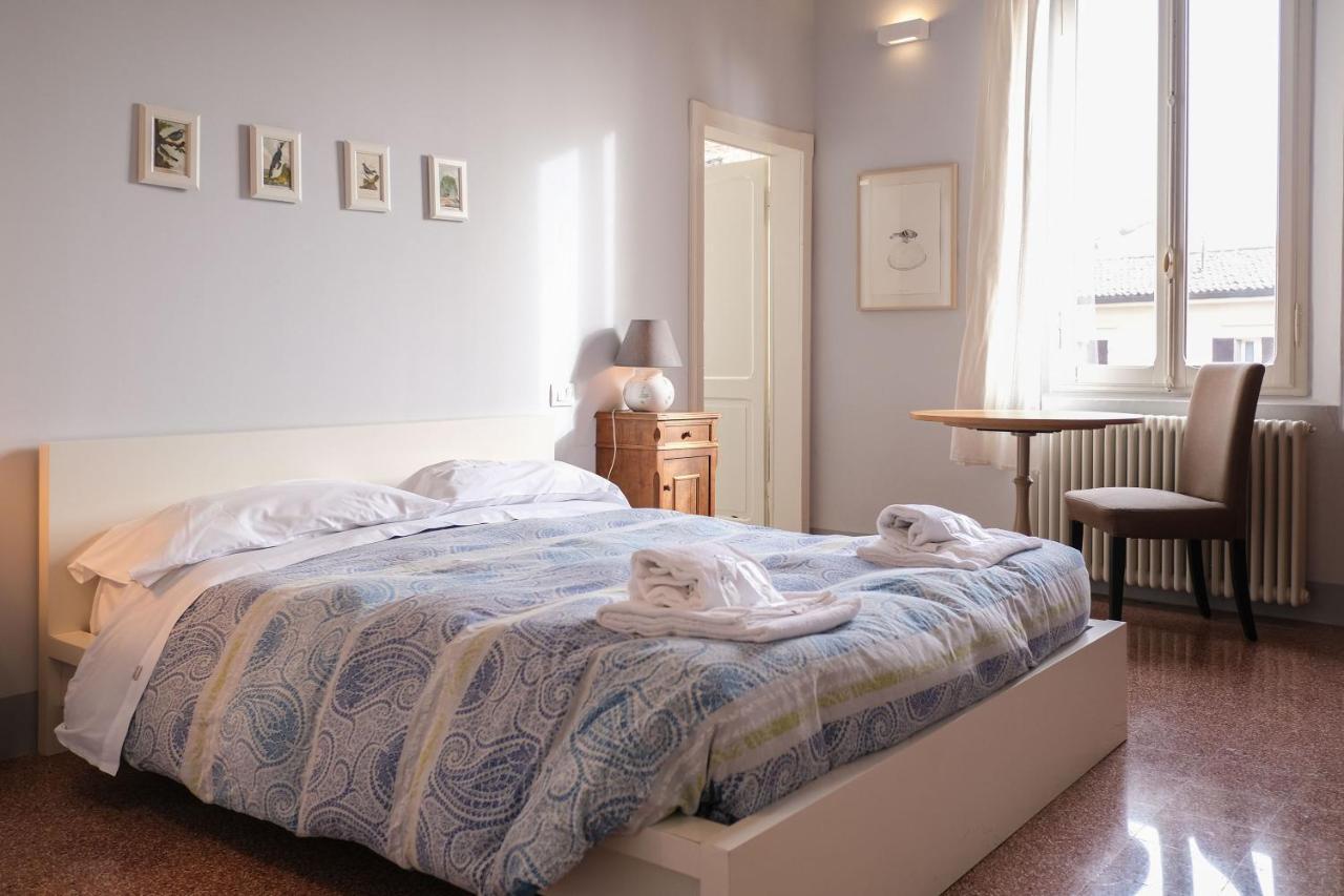 Vicolo Folletto Home Reggio Emilia Værelse billede